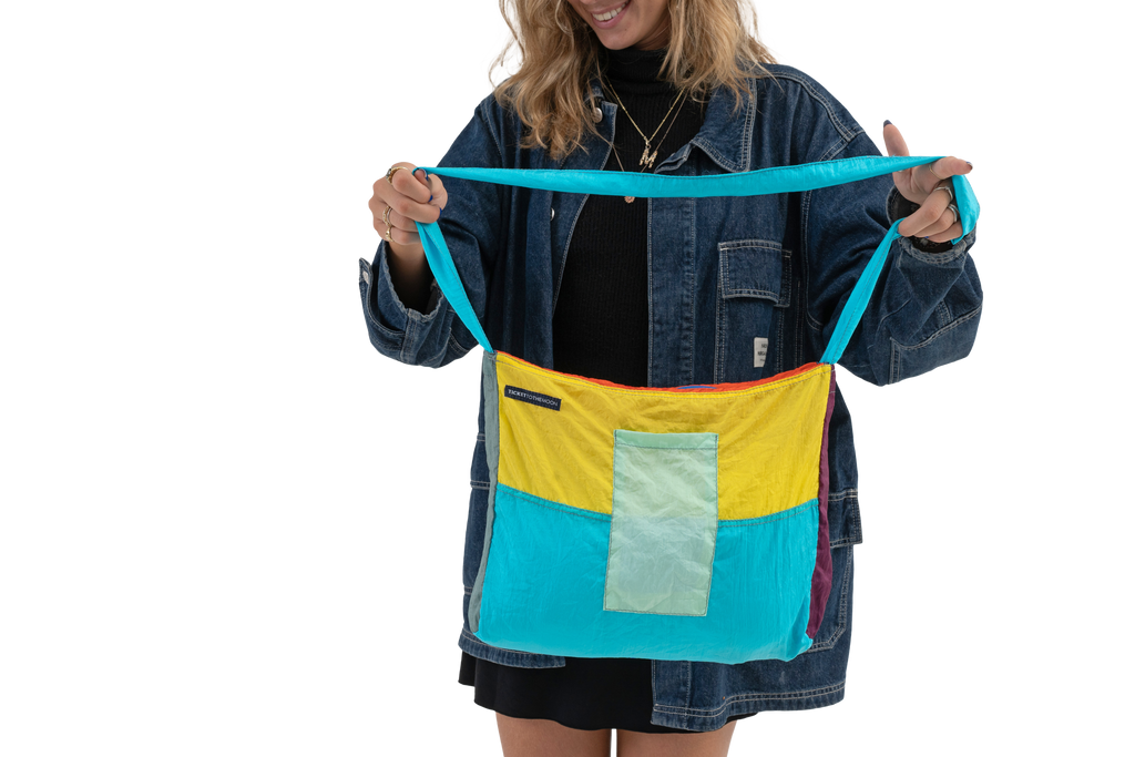 ZIPPER BAG